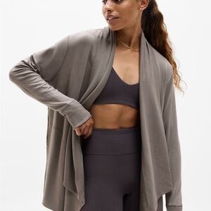 Athleta Pranayama Restore Wrap